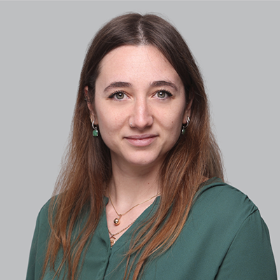 Veschetti_Portraitfoto_web_quad